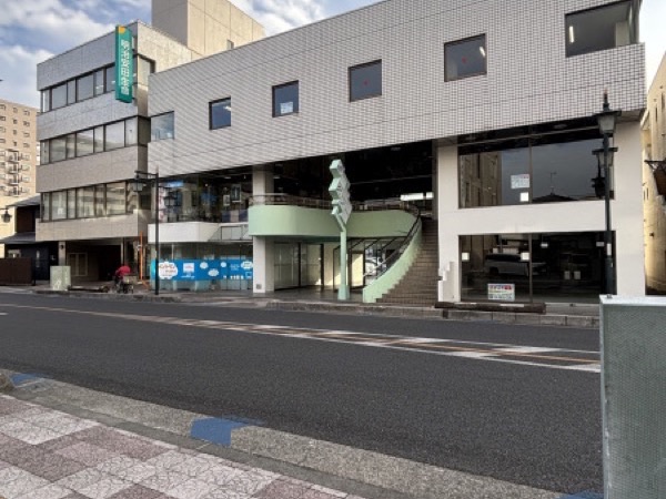ナカイビル 3階