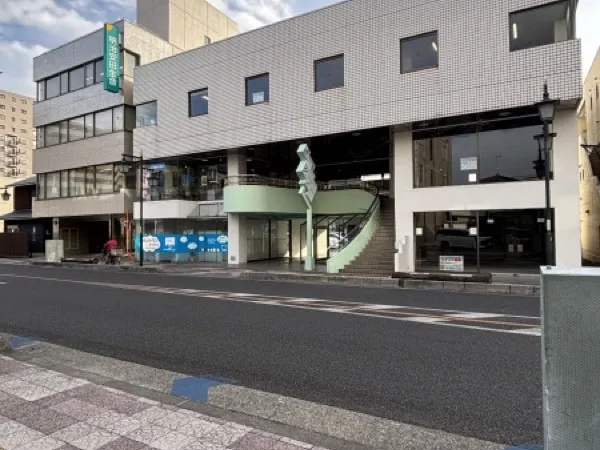 ナカイビル 3階